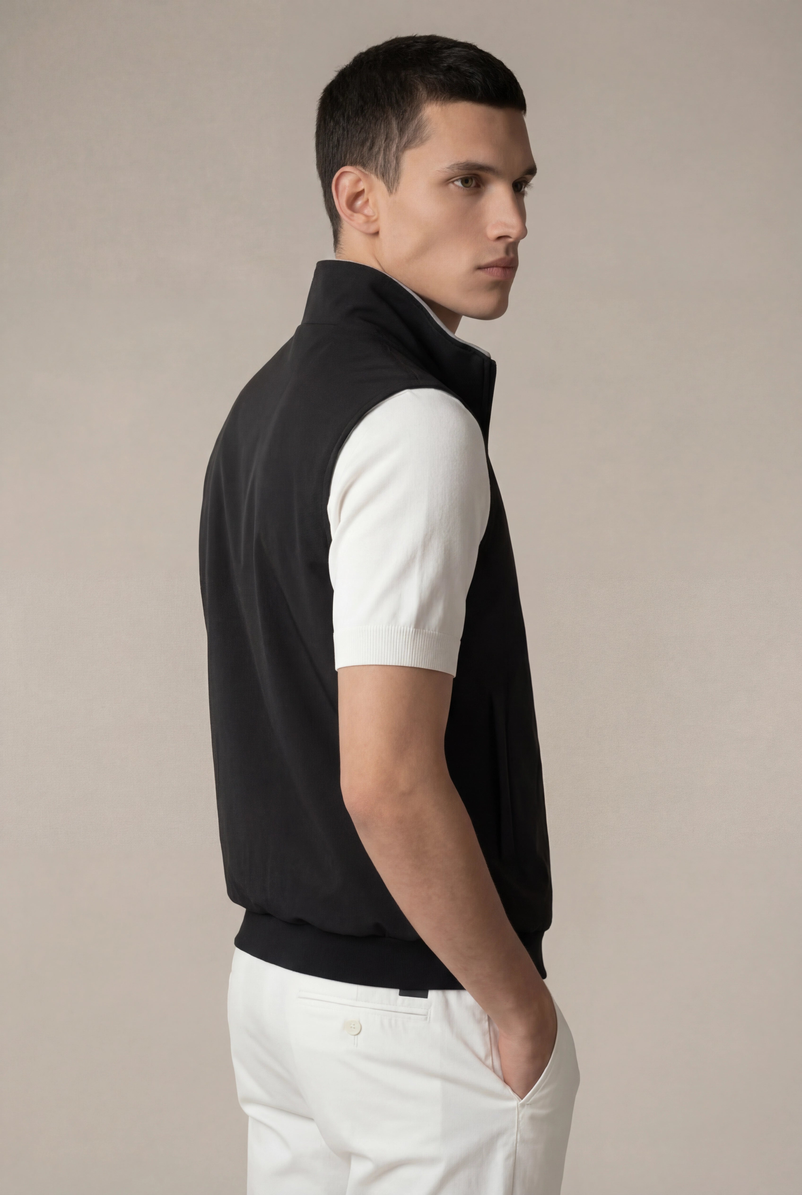 Widion City Onyx Body Warmer