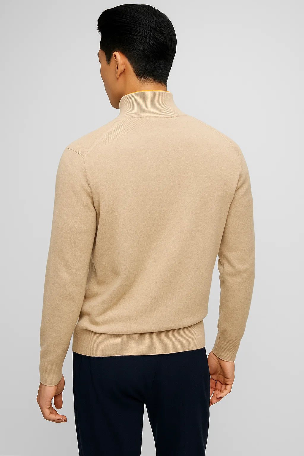 Rocky Mountains Sweater Beige
