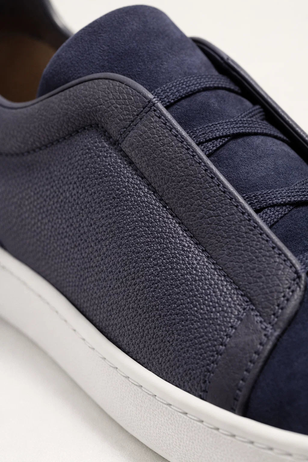 LORVANO™ Suede Sneaker – Deep Navy