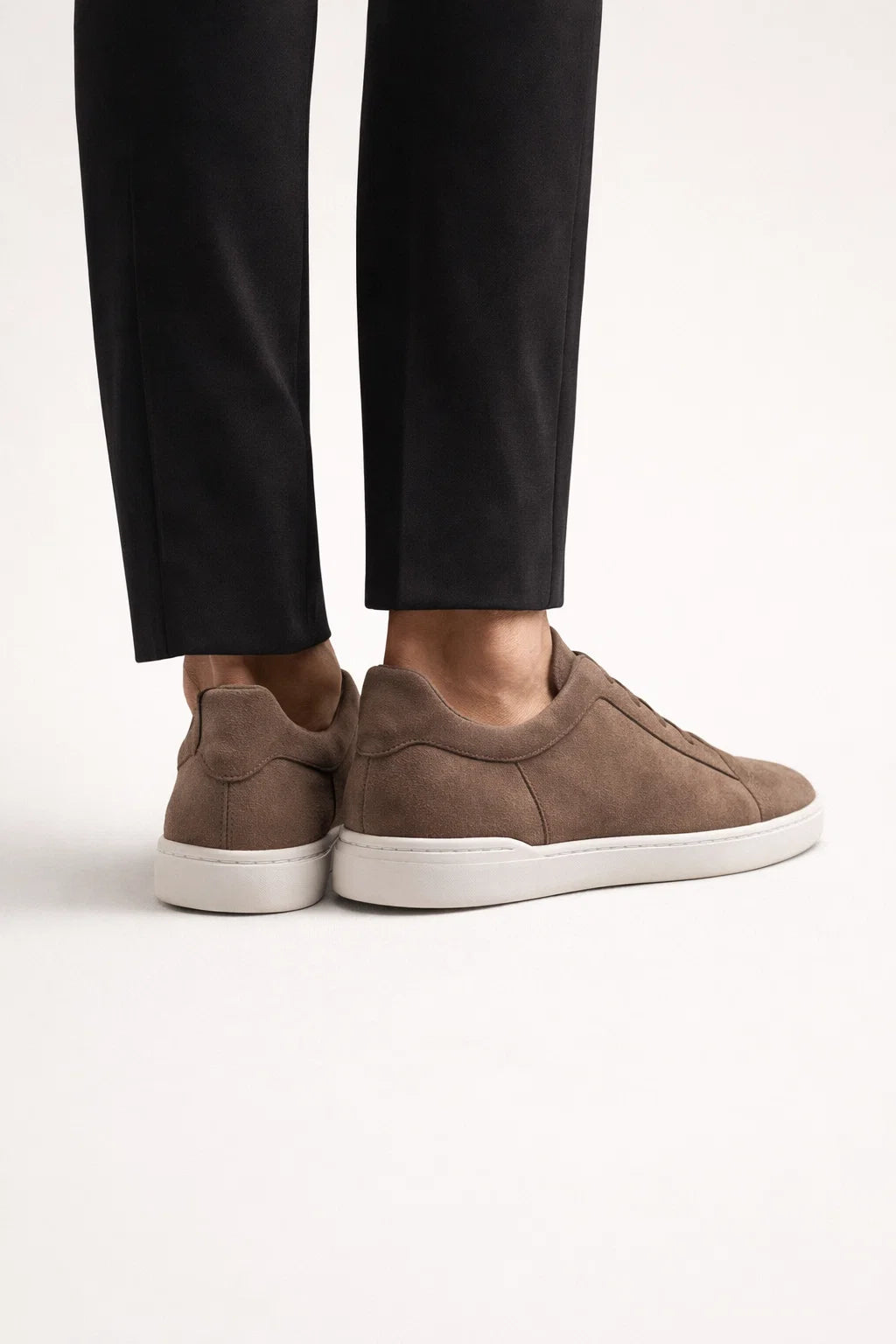 LORVANO™ Suede Sneaker – Khaki