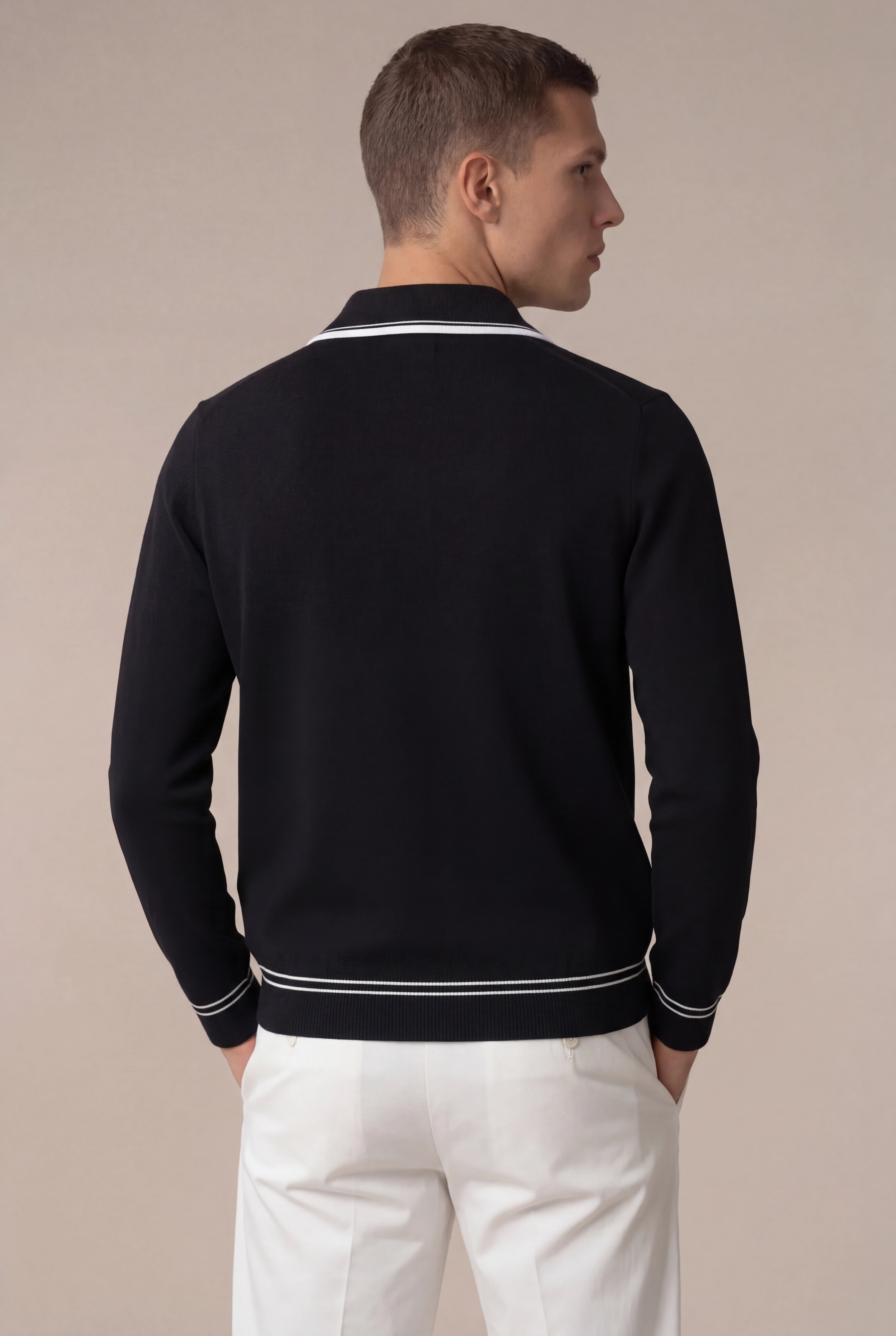Carveli Classic City Zip Up Black