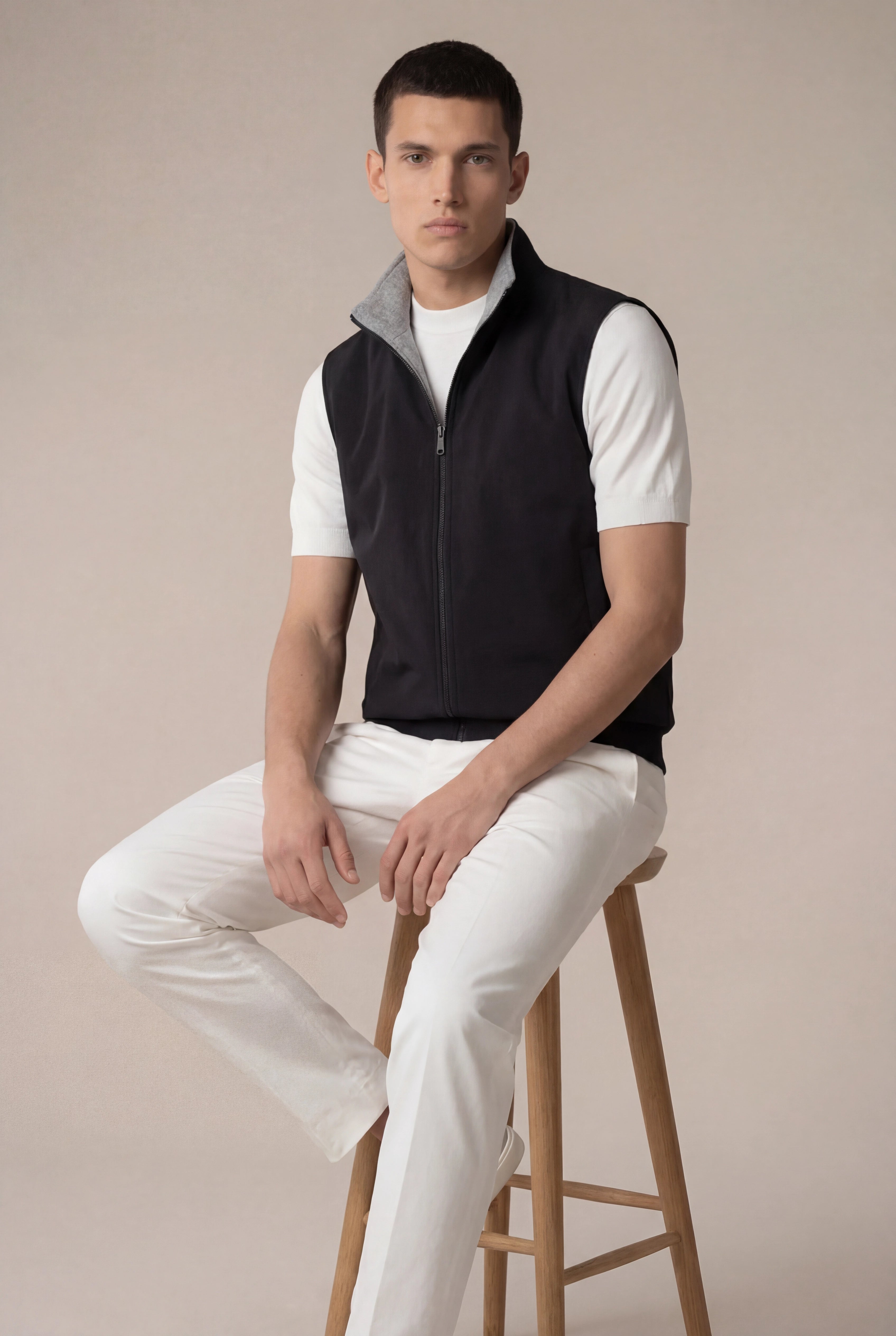 Widion City Onyx Body Warmer