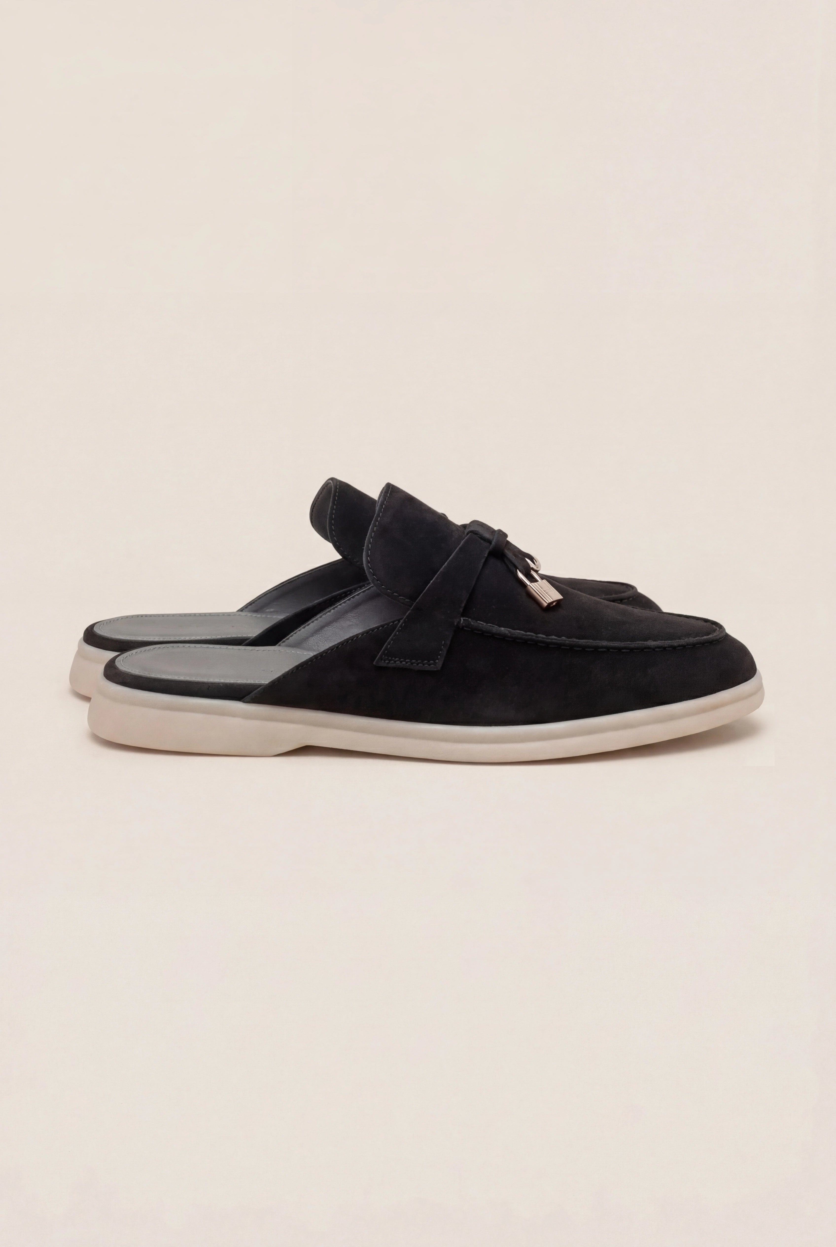 Suède Black Explorer Mule